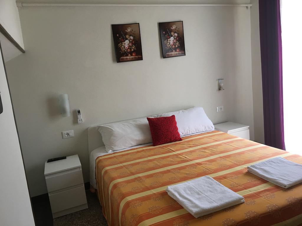 ピサ Aliante Turist House Bed & Breakfast エクステリア 写真